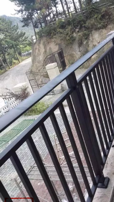 铝护栏/铝格栅图片