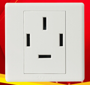 <em style='color:red'>一位</em><em style='color:red'>三相四线插座</em>图片