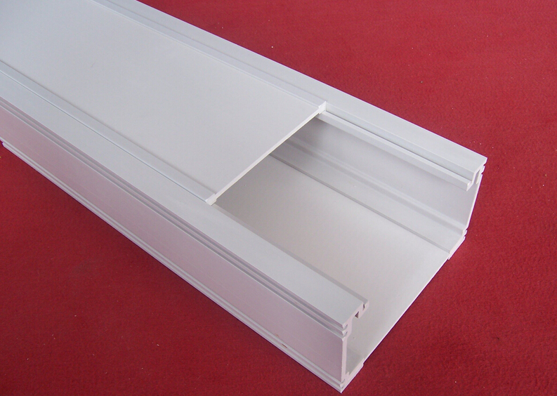 <em style='color:red'>合金塑料</em><em style='color:red'>电缆桥架</em>图片