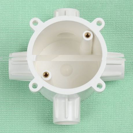 <em style='color:red'>PVC</em><em style='color:red'>暗装盒</em><em style='color:red'>四通</em>图片