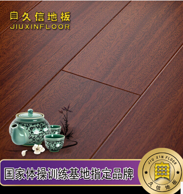 <em style='color:red'>檀木</em><em style='color:red'>地板</em>图片