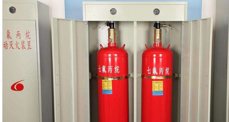 <em style='color:red'>双</em>柜七氟<em style='color:red'>丙烷</em>气体灭火<em style='color:red'>瓶组</em>图片