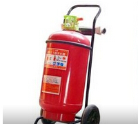 <em style='color:red'>推车式</em>水型<em style='color:red'>灭火器</em>图片