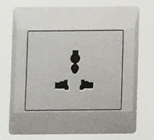 <em style='color:red'>10A250V</em><em style='color:red'>多功能插座</em>图片