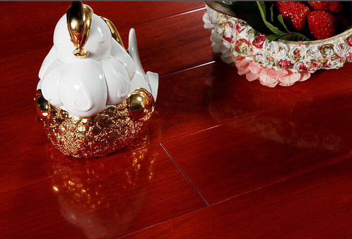 <em style='color:red'>实木地板</em>图片