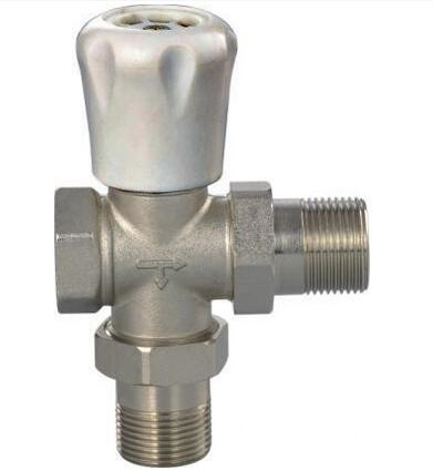 βPP-R<em style='color:red'>三通</em><em style='color:red'>温控阀</em>图片