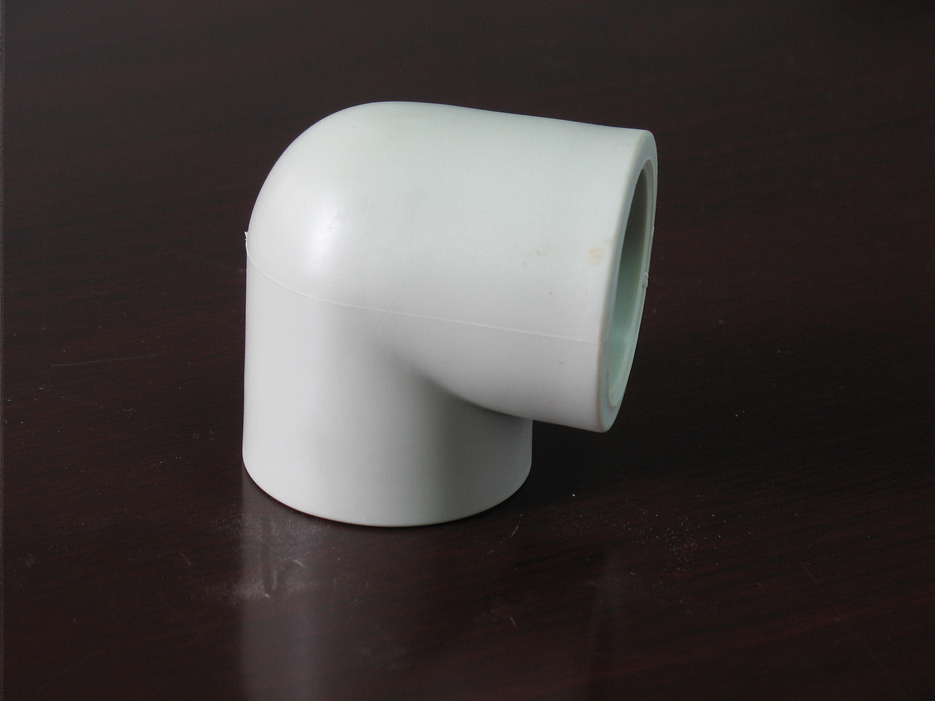<em style='color:red'>给水管件</em>-<em style='color:red'>90</em>º<em style='color:red'>弯头</em>图片