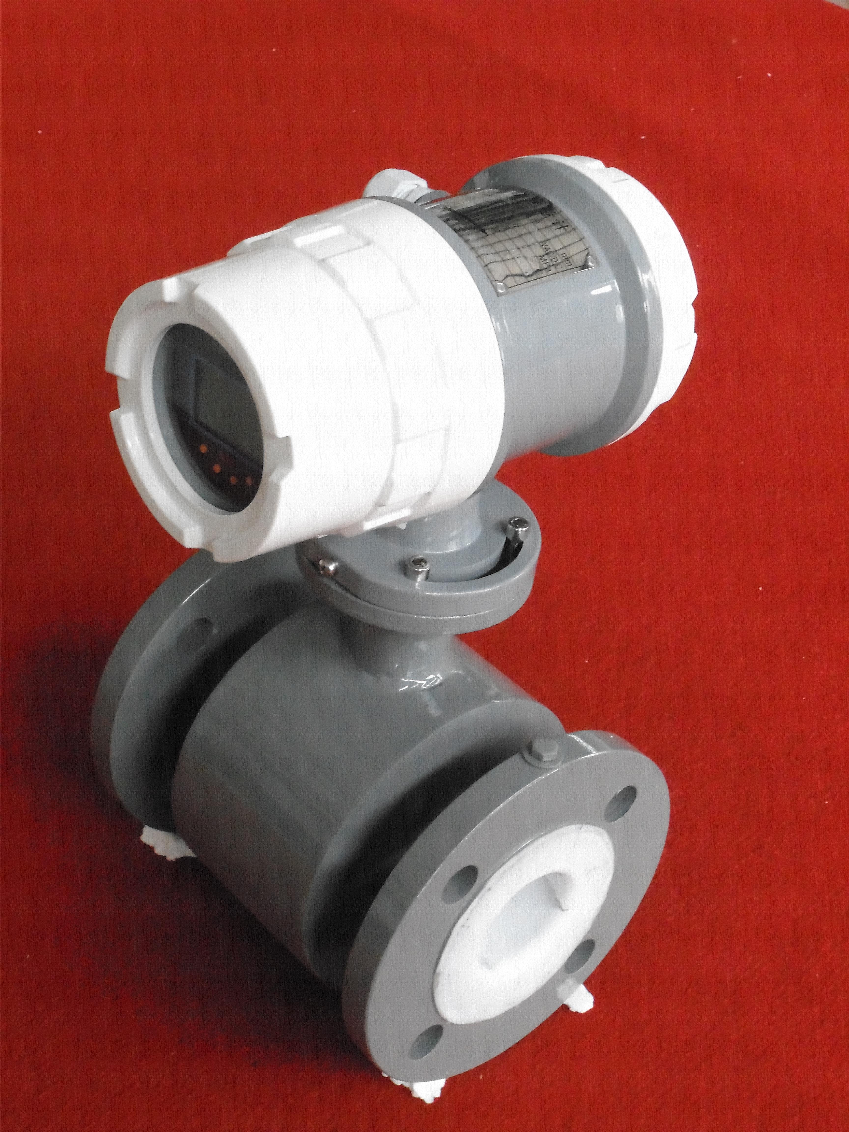 <em style='color:red'>PFA</em><em style='color:red'>电磁流量计</em>图片