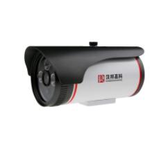 红外<em style='color:red'>枪式</em><em style='color:red'>模拟</em><em style='color:red'>摄像机</em>图片