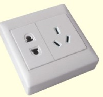 <em style='color:red'>二</em>、<em style='color:red'>三极插座</em>图片