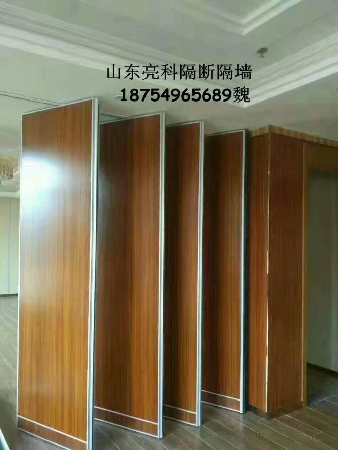 <em style='color:red'>木饰面</em><em style='color:red'>隔断</em>图片