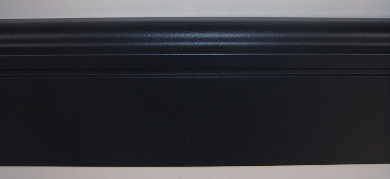 <em style='color:red'>黑色烤漆铝合金</em><em style='color:red'>踢脚线</em>图片