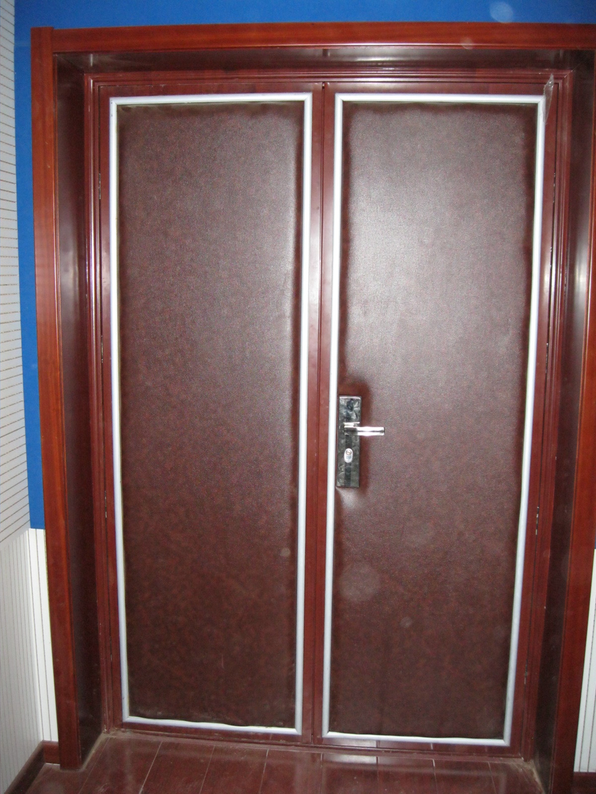 <em style='color:red'>钢质</em><em style='color:red'>隔声门</em>图片