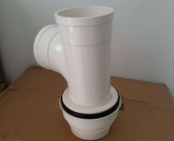 PVC<em style='color:red'>可调节</em><em style='color:red'>预埋</em><em style='color:red'>积水处理器</em>图片