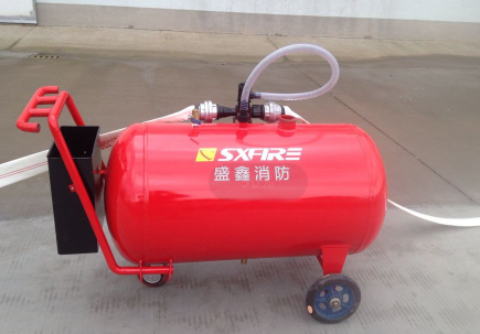 移动<em style='color:red'>式</em><em style='color:red'>泡沫罐</em>（半固定式(轻便<em style='color:red'>式</em>)泡沫灭火装置）图片