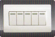 <em style='color:red'>五位单极大跷板开关</em>图片