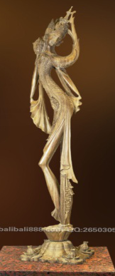 <em style='color:red'>女神</em>像图片