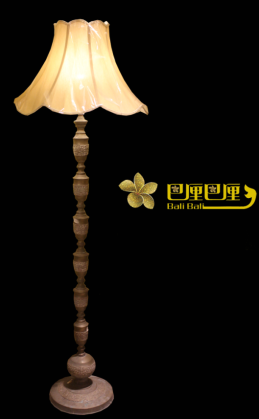 <em style='color:red'>意大利</em>古铜灯图片