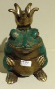 <em style='color:red'>青蛙</em>王子圖片
