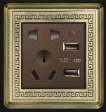 <em style='color:red'>单USB</em><em style='color:red'>带二三极插座</em>图片