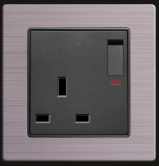 <em style='color:red'>三极插座</em><em style='color:red'>带开关</em>图片