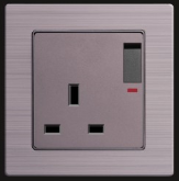 <em style='color:red'>三极插座</em><em style='color:red'>带开关</em>图片