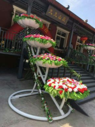 <em style='color:red'>立体</em><em style='color:red'>花架</em>图片