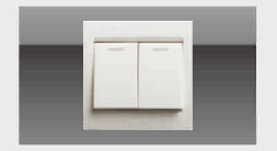 <em style='color:red'>二位</em><em style='color:red'>双控</em><em style='color:red'>荧光开关</em>图片