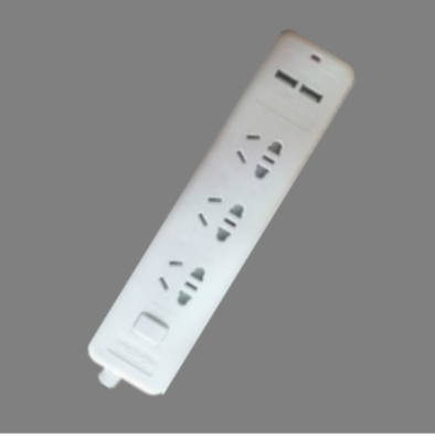 <em style='color:red'>中式</em>三位<em style='color:red'>插排</em>带USB(总开关)图片
