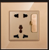 <em style='color:red'>USB</em><em style='color:red'>带</em><em style='color:red'>多功能</em>插座图片