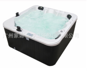 户外冲浪按摩浴缸图片