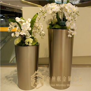 不<em style='color:red'>锈钢花盆</em>图片