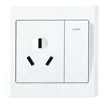 <em style='color:red'>一位开关</em>带16A<em style='color:red'>三极插座</em>双控图片