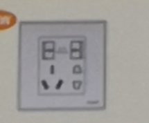 <em style='color:red'>双USB</em>电源插座<em style='color:red'>加</em>二极三级插座图片