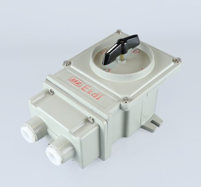 <em style='color:red'>防爆</em><em style='color:red'>转换开关</em>图片