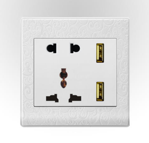 <em style='color:red'>双USB</em><em style='color:red'>五孔插座</em>图片