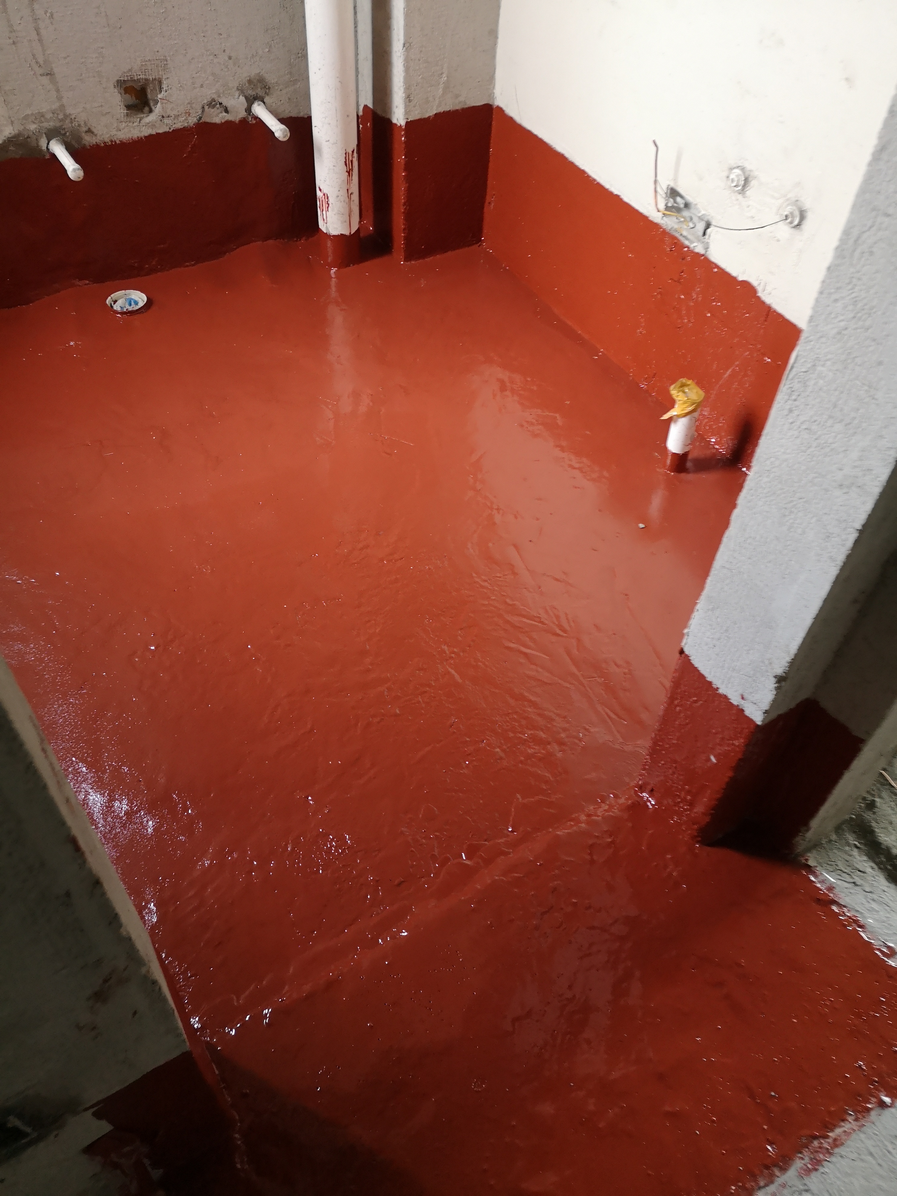 市盛泰建筑工程有限公司  产品:卷材,涂料:sbs  聚氨酯    js防水涂料